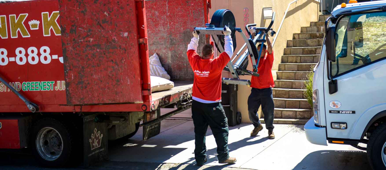 Junk Removal Services: Your Solution to a Cleaner Home